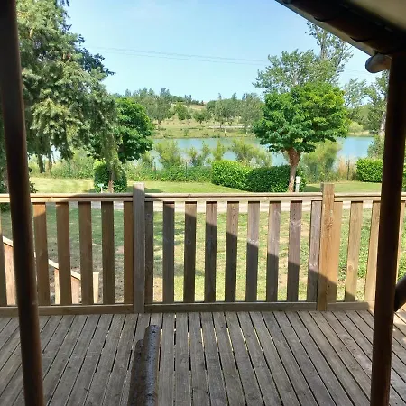 Les Auzerals Du *