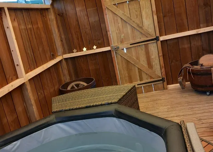 营地 Les Auzerals Du Rabastens