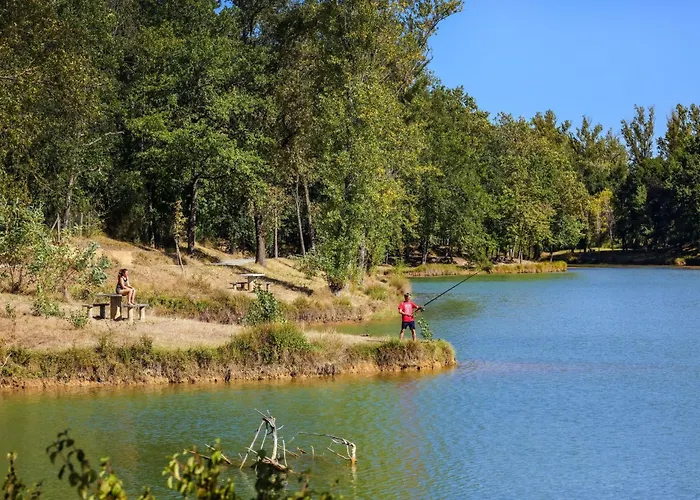 营地 Les Auzerals Du