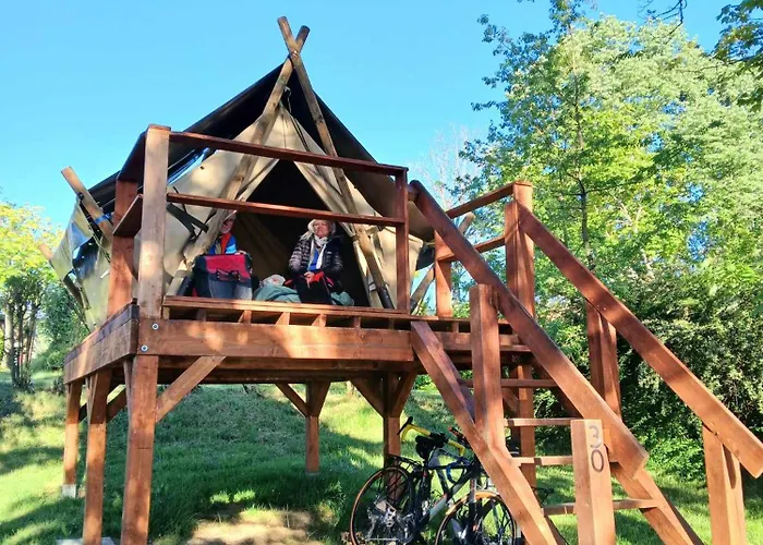 Les Auzerals Du Rabastens