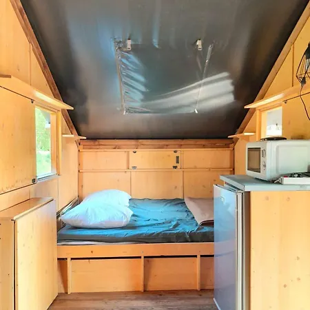 캠프장 Les Auzerals Du