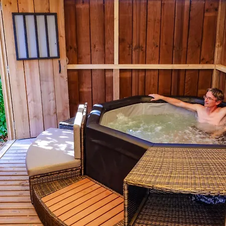 캠프장 Les Auzerals Du Rabastens