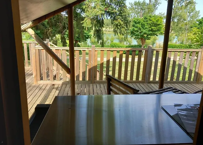 Les Auzerals Du Campingplatz Rabastens