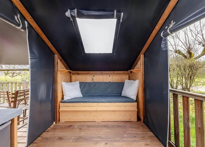 Campingplatz Les Auzerals Du *