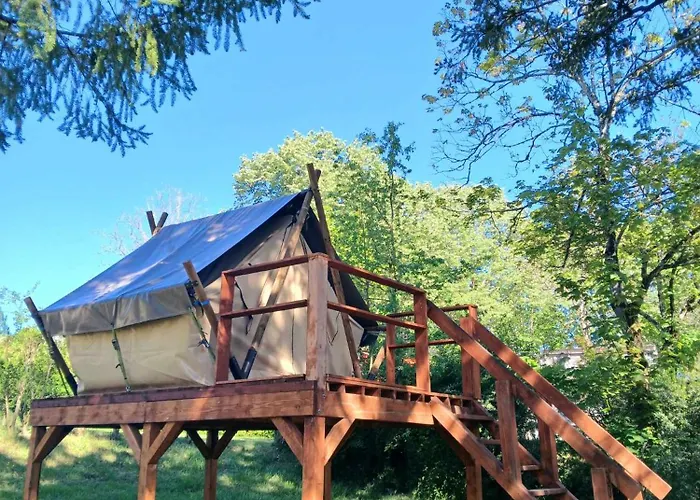 Campingplatz Les Auzerals Du *