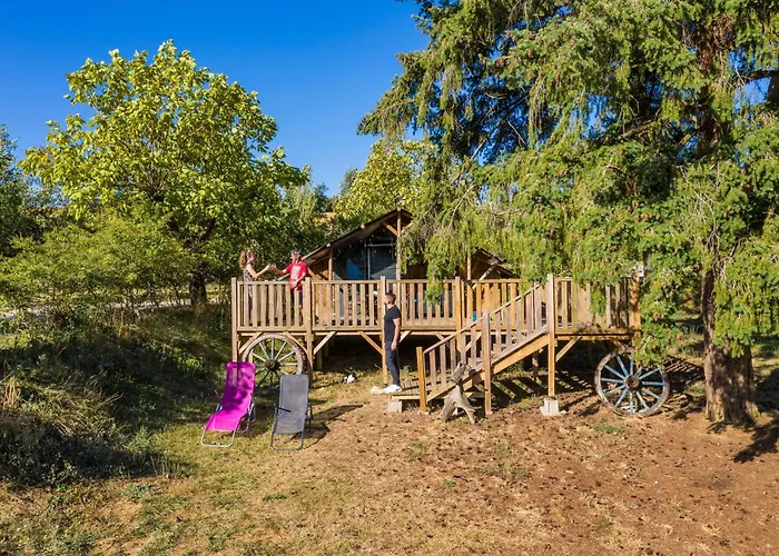 Les Auzerals Du Rabastens