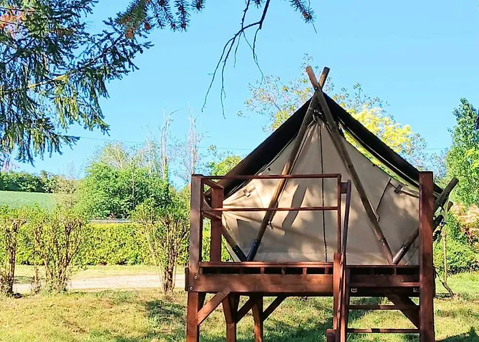 Campingplatz Les Auzerals Du *
