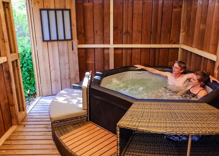 Campingplatz Les Auzerals Du Rabastens